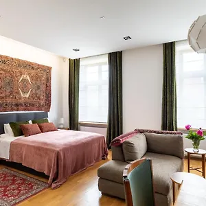 https://paac-zieleniewskich-apartamenty-w-marka-31.krakowhotelspoland.com